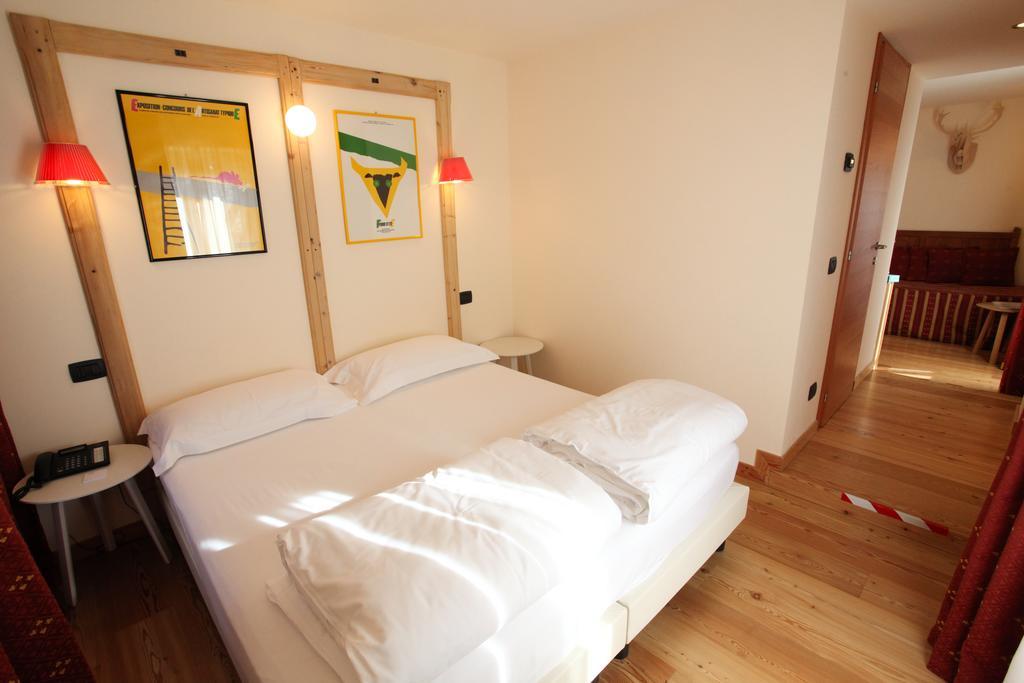 Hotel Berthod Courmayeur Pokoj fotografie