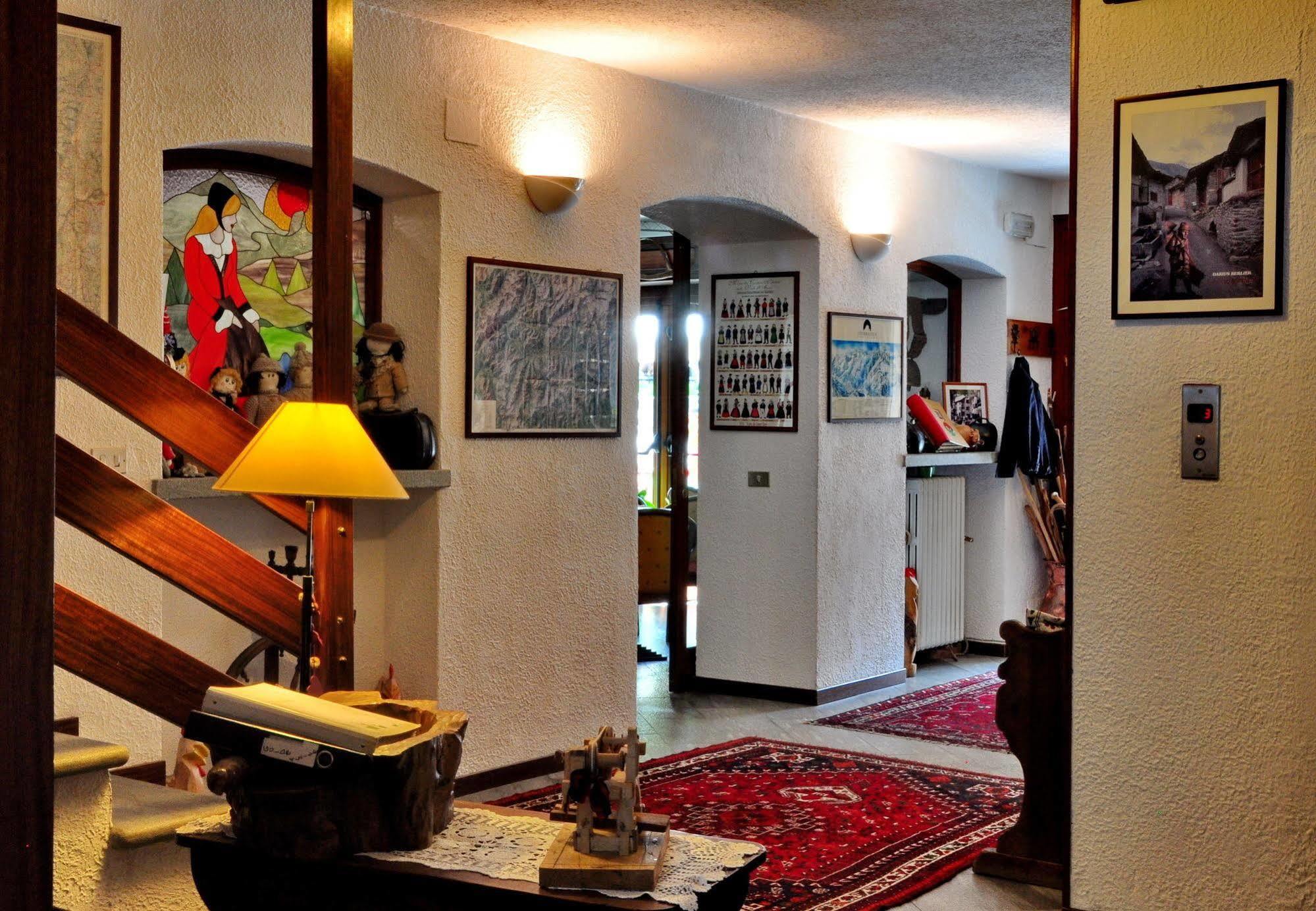 Hotel Berthod Courmayeur Exteriér fotografie